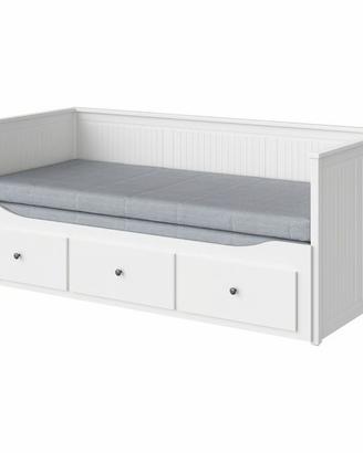 IKEA HEMNES letto divano + 2 materassi - 100 €
