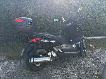Yamaha X-Max 250 Nero 16000 km