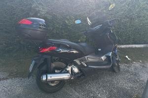 Yamaha X-Max 250 Nero 16000 km
