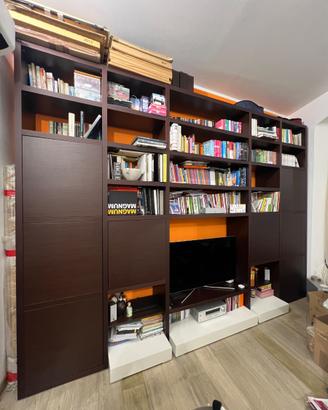 Libreria / parete attrezzata 390 × 285 cm