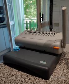 Rilegatrice a bordi plastici