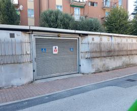 Posto auto coperto zona stazione