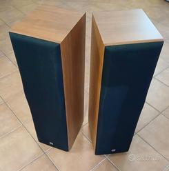 coppia casse acustiche Jbl mod. E 60  			