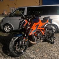 KTM Superduke 1290r 2021