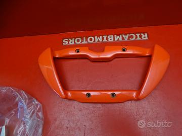 MANIGLIA PASSEGGIERO APRILIA SR50