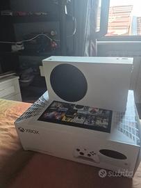 xbox series S  in perfette condizioni 