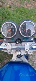 Suzuki gs 500