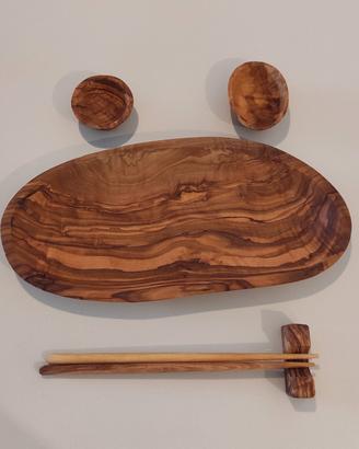 Sushi set in legno