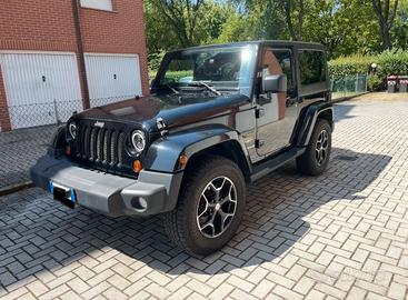 Jeep wrangler 2.8 sahara