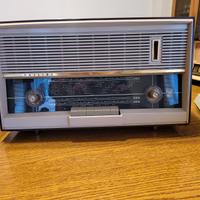 Radio antica Philips