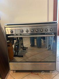 CUCINA A GAS SMEG 5 FUOCHI 90CM (POCO USO)