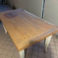 Tavolo in legno allungabile