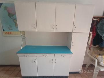 Credenza vintage per cucina
