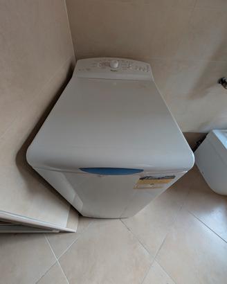 Lavatrice verticale Whirlpool 