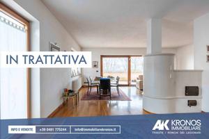 Villa di 224 m² con più di 5 locali e box auto dop
