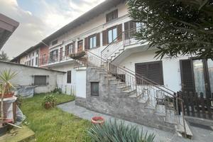 Ampio appartamento in duplex