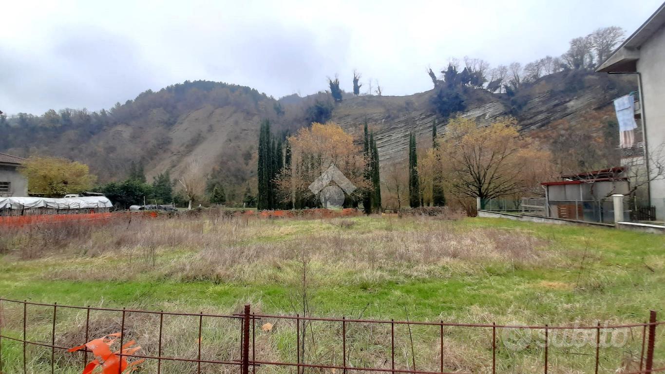 TER. RESIDENZIALE A PREDAPPIO - Vista 5