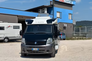 CI Riviera 95 P renault 3.0 140cv Black King