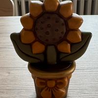 Vasetto Thun soprammobile in ceramica con girasole