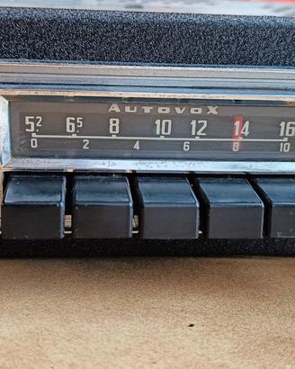 Autoradio valvolare Autovox RA107