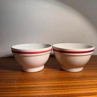 Ciotole Vintage in Ceramica Bianca con Riga Rossa