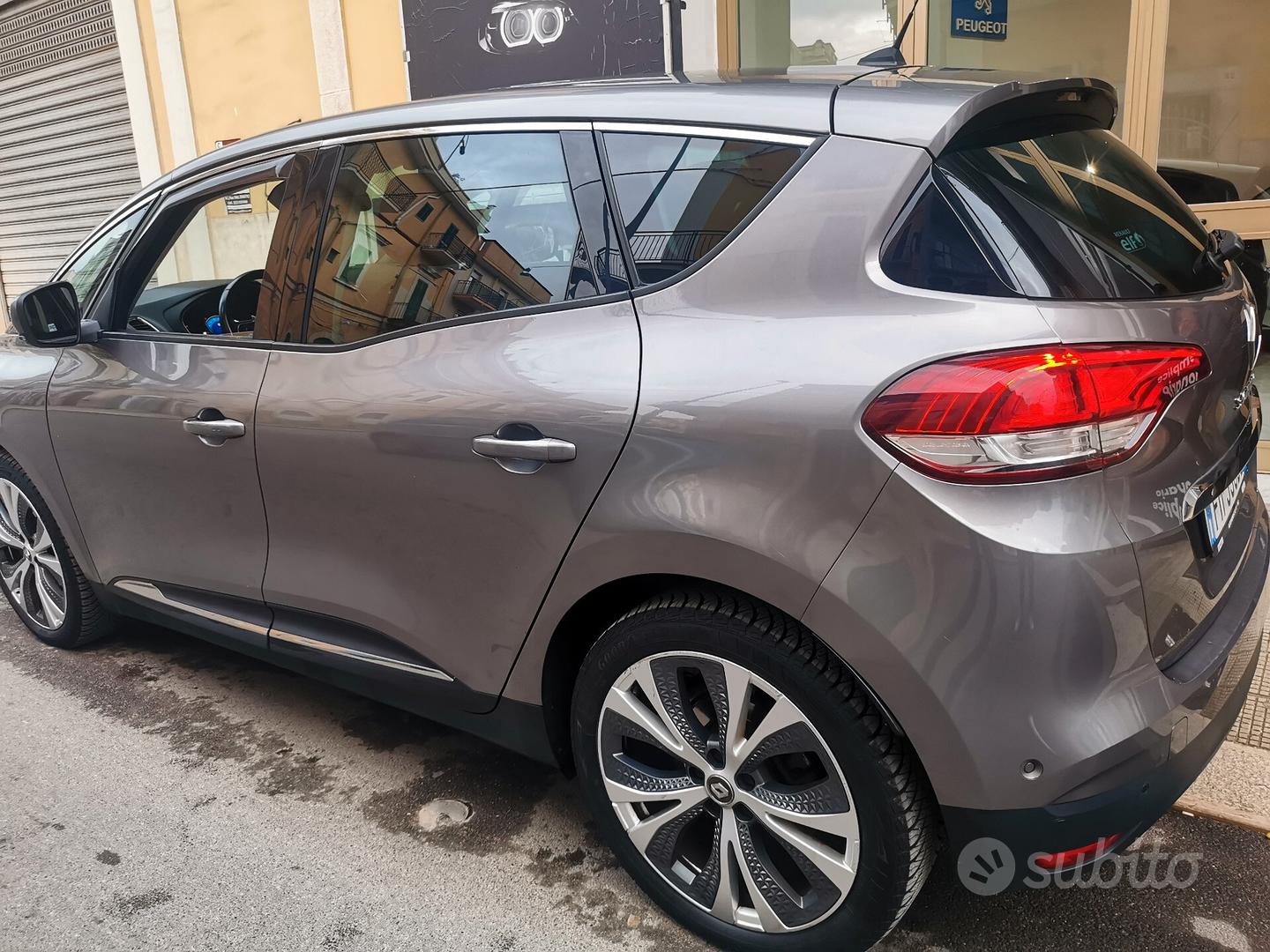 Subito - AUTO OGGI di Ferrucci Francesco - Renault Scenic dCi 8V 110 CV  ENERGY INTENS PELLE N - Auto In vendita a Bari