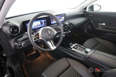 MERCEDES-BENZ A 180 A 180 d Automatic Progressiv