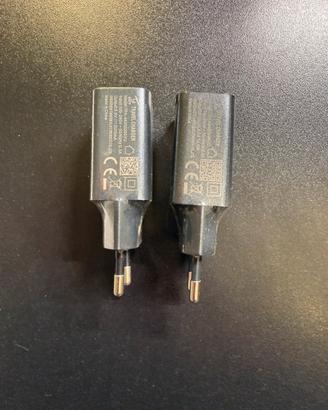 Set 2 Caricabatterie USB 10W - Nuovi con pellicola