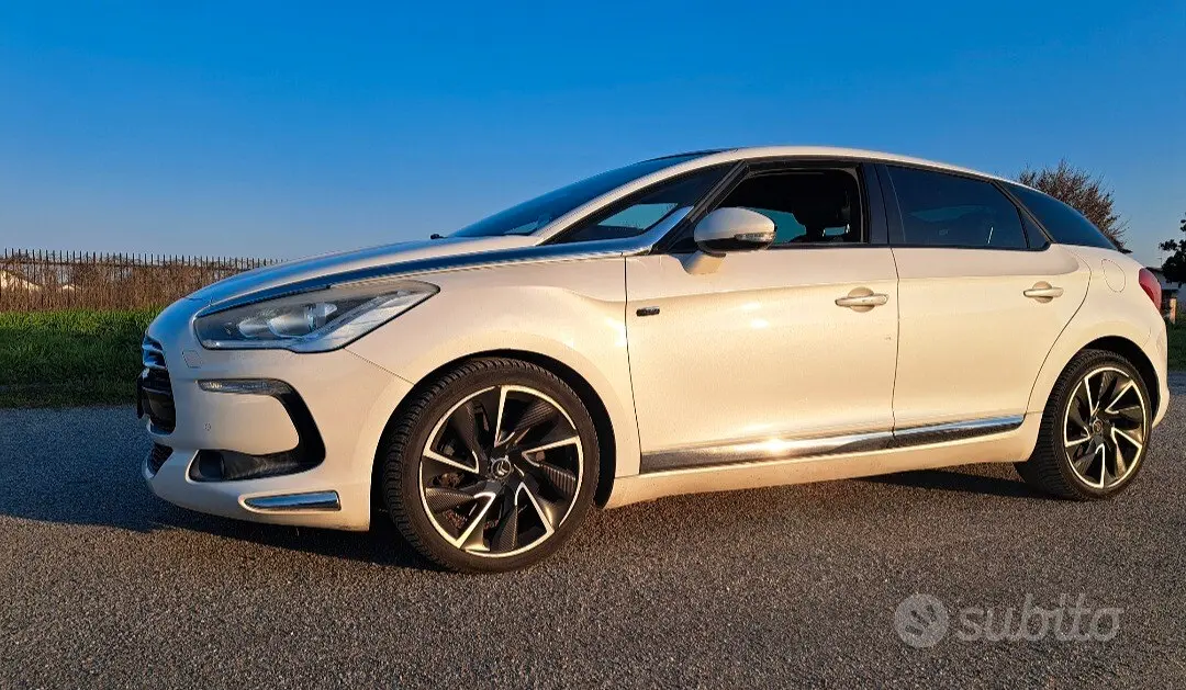 DS DS 5