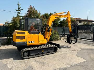 E189 ESCAVATORE KOMATSU PC40
