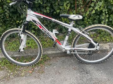 Bici bimbo/ragazzo 24