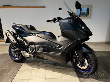 Yamaha T Max 560