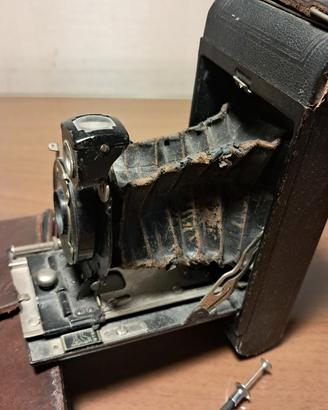 Eastman Kodak No 2 Folding Hawk eye Model B