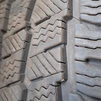 225/70/15 C michelin