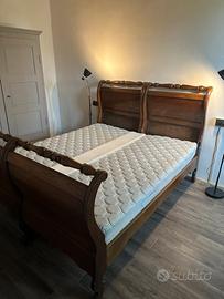 Letto matrimoniale a barca