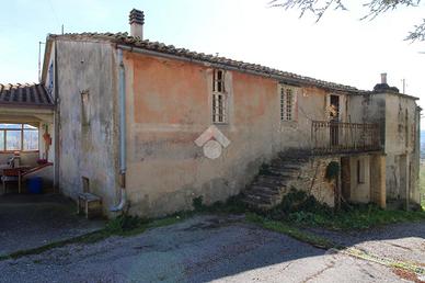 RUSTICO A MONTERUBBIANO