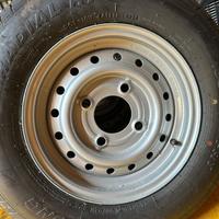 Ruota + pneumatico roulotte 165/80 R13C pollici