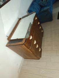 Mobile con Specchiera antico 