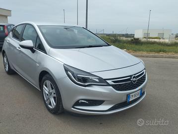 Opel Astra 1.0 Turbo ecoFLEX Start&Stop aut. 5 por