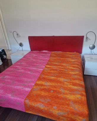Letto matrimoniale con matterasso