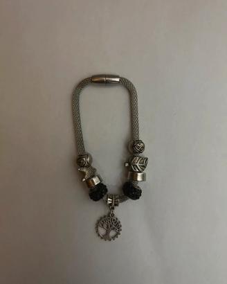 Braccialetto con charm