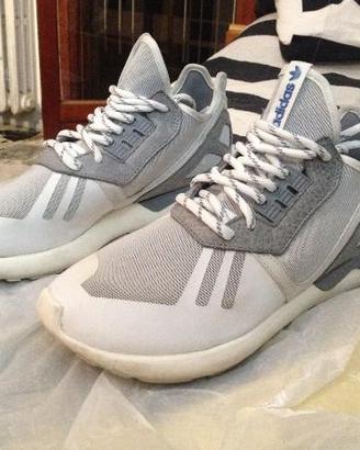 Adidas Tubular