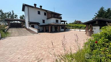 Villa singola Ziano Piacentino