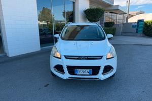 Ford Kuga 2.0 TDCI 140 CV 4WD Titanium