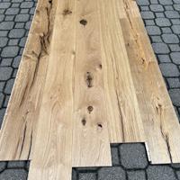 Parquet Rovere Maxiplancia con Nodi e Screpi