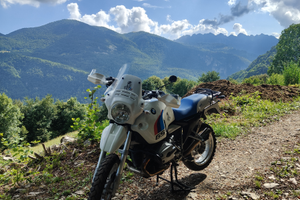 BMW R1200GS Unit Garage