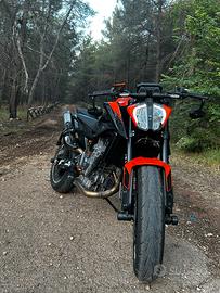 Ktm Duke 890 L