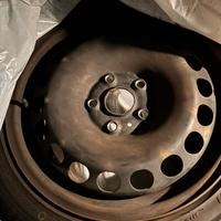 Treno di gomme invernali