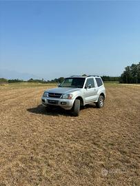 Mitsubishi pajero 3.2 montero