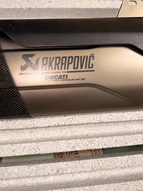 Silenziatore Akrapovic Ducati Multistrada V4